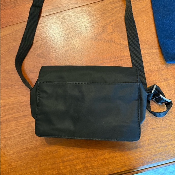 Authentic Vintage Prada Crossbody Purse w/ dust bag - Picture 5 of 15